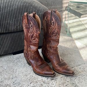 ARIAT, 8B cowboy boots